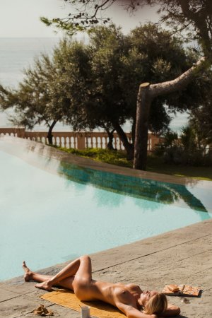 Alberte Valentine poolside in wet hair and bikini bottoms only photo 19